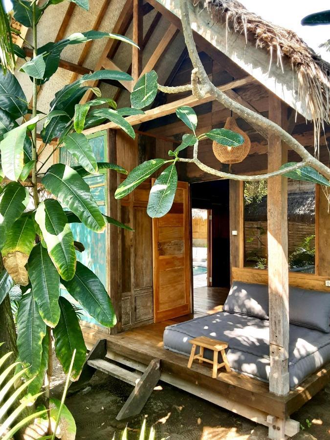 Musa Bintang Villas And Bungalows Gili Air Esterno foto