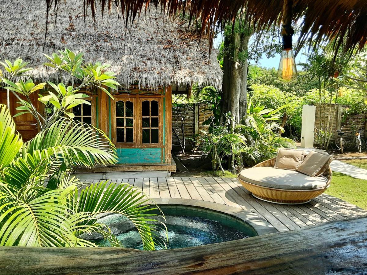 Musa Bintang Villas And Bungalows Gili Air Esterno foto