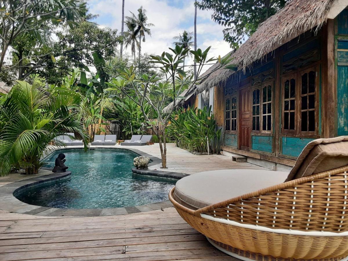 Musa Bintang Villas And Bungalows Gili Air Esterno foto
