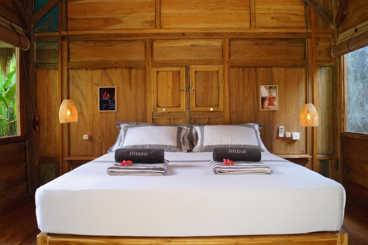 Musa Bintang Villas And Bungalows Gili Air Esterno foto