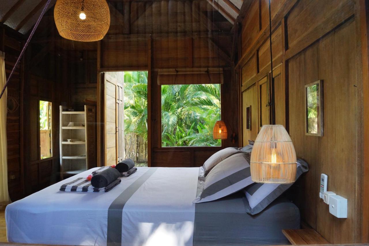 Musa Bintang Villas And Bungalows Gili Air Esterno foto