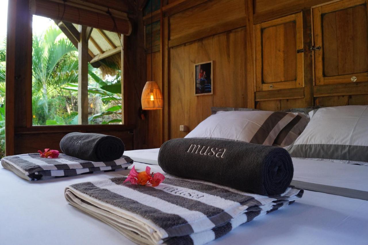 Musa Bintang Villas And Bungalows Gili Air Esterno foto