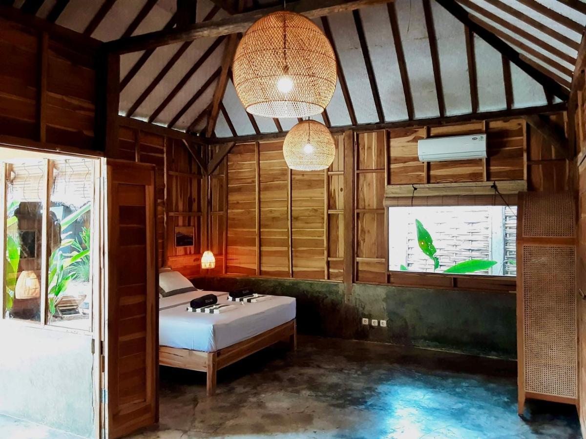 Musa Bintang Villas And Bungalows Gili Air Esterno foto
