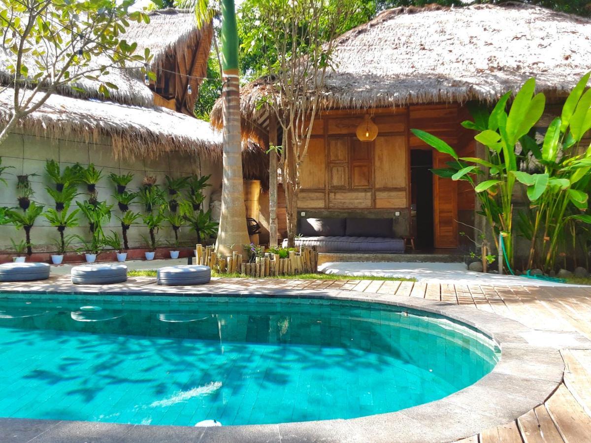 Musa Bintang Villas And Bungalows Gili Air Esterno foto